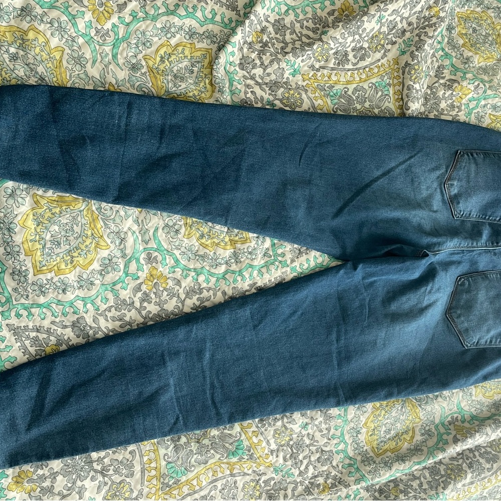 Women's Skinny Jeans in Dark Blue